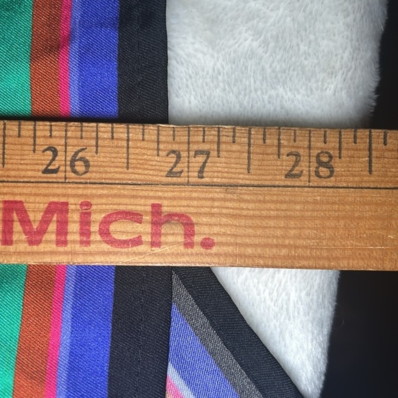 Women’s Express Floral Halter Tank Top - Picture 7 of 7